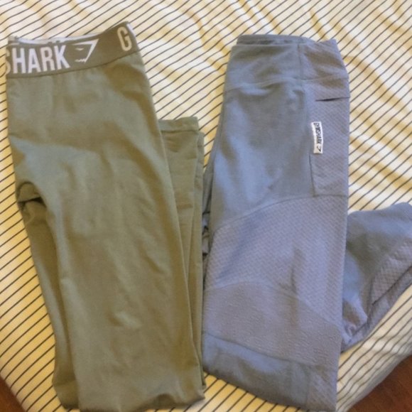 Gymshark Legging Bundle *BLUE LEGGINGS SOLD* - Picture 2 of 4